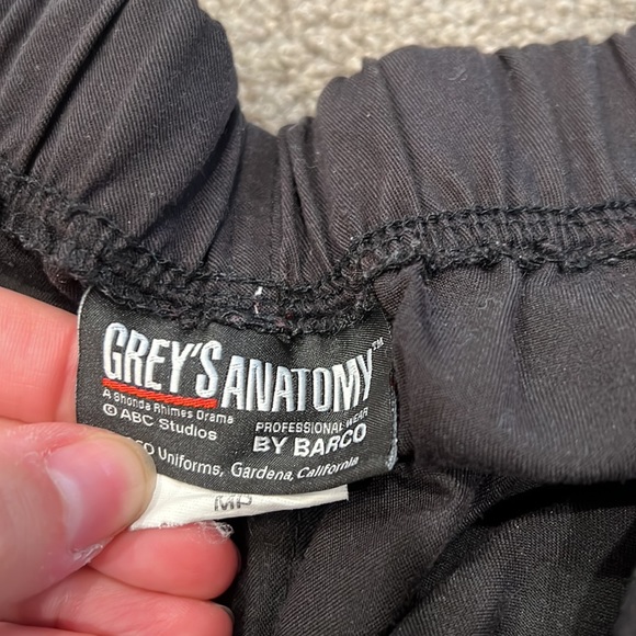 Grey’s Anatomy Black Scrub Pants, Medium Petite - Picture 3 of 5